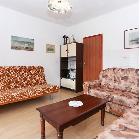 Holiday Home Marcelo-With Terrace Vinišće 外观 照片